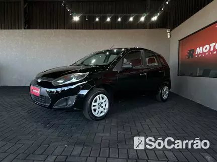Ford FIESTA 1.0 8V na cor Preta em Colombo / PR - 6955794