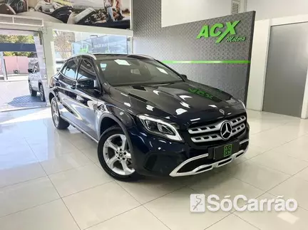 Mercedes GLA 200 ADVANCE 1.6 TB na cor Azul em Curitiba / PR - 6903382
