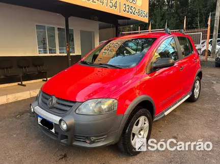Volkswagen CROSSFOX 1.6 8V na cor Vermelha em Curitiba / PR - 6782656