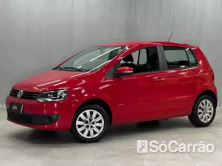 Volkswagen FOX (I-TREND) G2 1.6 8V na cor Vermelha em Curitiba / PR - 6970053