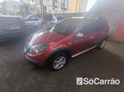 Renault SANDERO STEPWAY 1.6 16V HIFLEX na cor Vermelha em Ponta Grossa / PR - 6879624