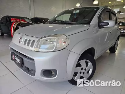 Fiat UNO VIVACE 1.0 8V EVO na cor Prata no Canoas / RS - 6885471
