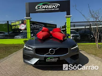 Volvo V60 MOMENTUM T5 FWD 4X2 2.0 TB AT na cor Cinza em Curitiba / PR - 6685221