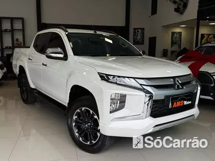 Mitsubishi TRITON HPE-S 4X4 2.4 BI-TB AT6 na cor Branca em Curitiba / PR - 6943290