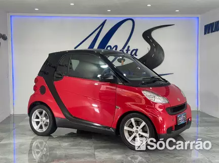 Smart SMART FORTWO COUPE PASSION 1.0 12V TB AT na cor Vermelha em Curitiba / PR - 6689571