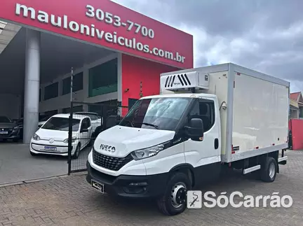 Iveco DAILY CHASSI CHASSI 65-170 CS 4350 4X2 3.0 16V TB na cor Branca em Curitiba / PR - 6967532