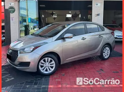 Hyundai HB20S COMFORT PLUS 1.0 12V MT5 na cor Prata em Maringá / PR - 6902728