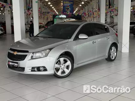 Chevrolet CRUZE SPORT6 LTZ 1.8 16V FLEXPOWER na cor Prata em Curitiba / PR - 6733332