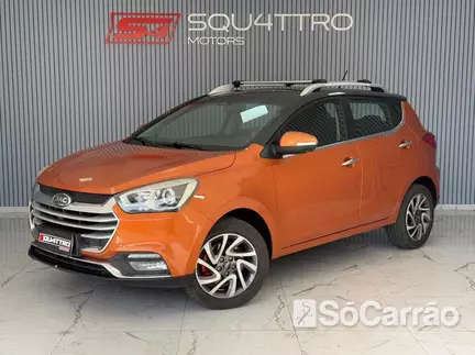 JAC T40 1.5 16V MT JETFLEX na cor Laranja em Curitiba / PR - 6779413