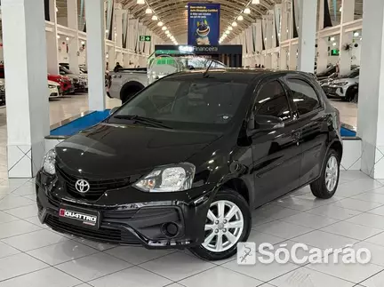 Toyota ETIOS HATCH X PLUS 1.5 16V na cor Preta em Curitiba / PR - 6828508