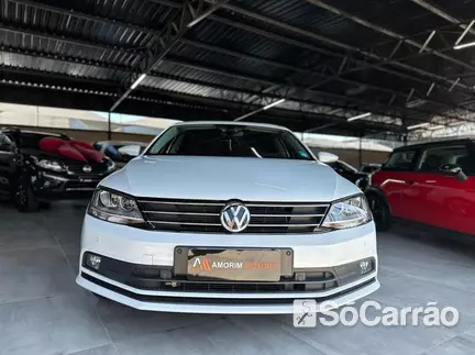 Volkswagen JETTA COMFORTLINE 2.0 na cor Branca em São José dos Pinhais / PR - 6524830