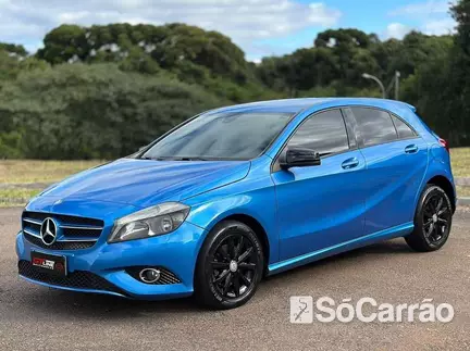 Mercedes A 200 1.6 TURBO na cor Azul em Curitiba / PR - 6658000