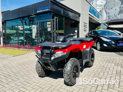 Honda FOURTRAX TRX 420 FM 4X4 na cor Vermelha em Curitiba / PR - 6962251