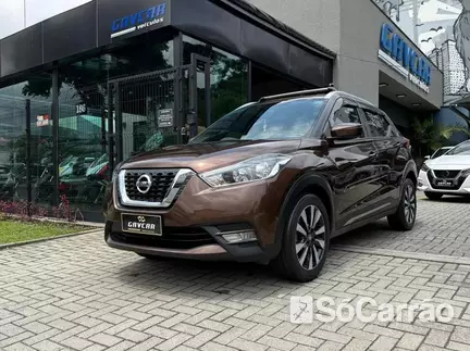 Nissan KICKS SV 1.6 16V CVT na cor Marrom em Curitiba / PR - 6980229
