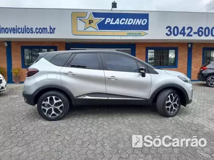Renault CAPTUR INTENSE 1.6 16V SCE CVT X-TRONIC na cor Prata em Curitiba / PR - 6829855