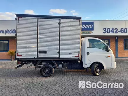 Hyundai HR 2.5 TB-IC 4X2 AR COND na cor Branca em Curitiba / PR - 6940849