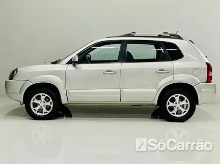 Hyundai TUCSON GLS NAC 4X2 2.0 16V AT na cor Prata em Curitiba / PR - 6578352
