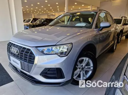 Audi Q3 PRESTIGE 1.4 TFSI STRONIC na cor Prata no Porto Alegre / RS - 6894484