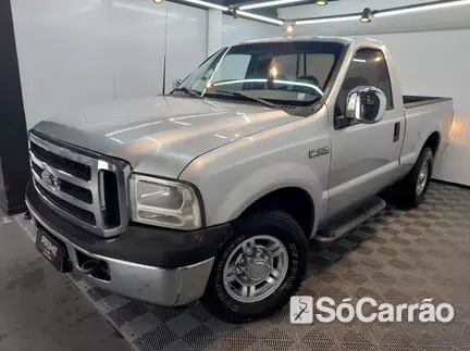 Ford F-250 CS XLT 4X2 3.9 na cor Prata em Curitiba / PR - 6745531