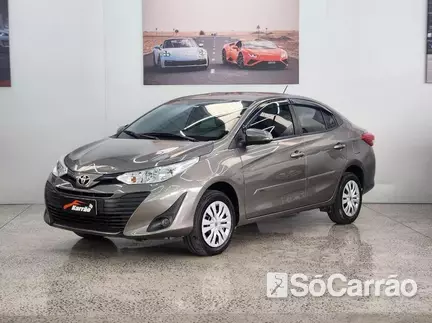 Toyota YARIS SEDAN XL LIVE 1.5 16V CVT na cor Cinza em Colombo / PR - 6894762