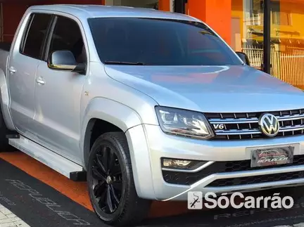 Volkswagen AMAROK CD HIGHLINE 4X4 3.0 TDI V6 AT na cor Prata em Curitiba / PR - 6519354