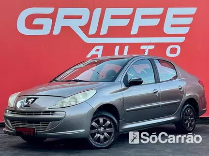Peugeot 207 SEDAN PASSION XR 1.4 8V na cor Cinza em Curitiba / PR - 6773975