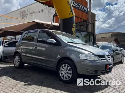 Volkswagen FOX (CONFORTO) G2 1.6 8V na cor Cinza em Curitiba / PR - 6832909