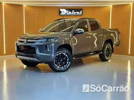 Mitsubishi TRITON HPE 4X4 2.4 BI-TB AT6 na cor Cinza em Curitiba / PR - 6770533