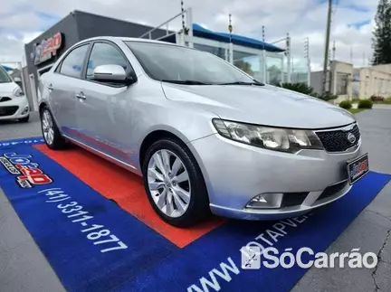 KIA CERATO SX 1.6 16V MT6 na cor Prata em Curitiba / PR - 6938062
