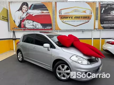 Nissan TIIDA SL 1.8 16V MT FLEX na cor Prata em Curitiba / PR - 6881645