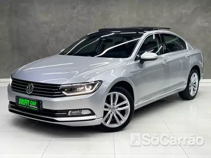 Volkswagen PASSAT CC PASSAT CC 3.6 V6 FSI 300CV TIPTRONIC na cor Prata em Colombo / PR - 6890572
