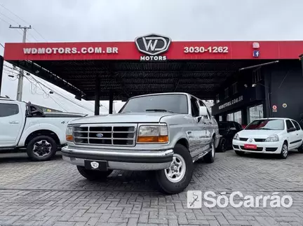 Ford F-1000 CS XLT TURBO 4X2 2.5 HSD na cor Preta em Curitiba / PR - 6814744