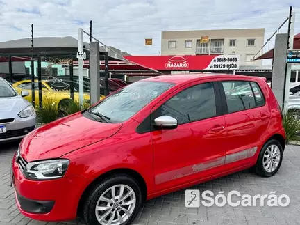 Volkswagen FOX ROCK IN RIO 1.6 8V na cor Vermelha em Curitiba / PR - 6775785