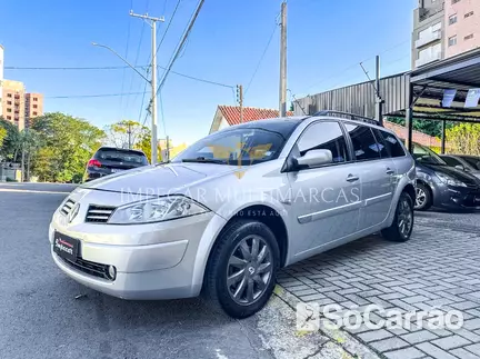 Renault MEGANE GRAND TOUR DYNAMIQUE 1.6 16V HIFLEX na cor Prata no Novo Hamburgo / RS - 6737991