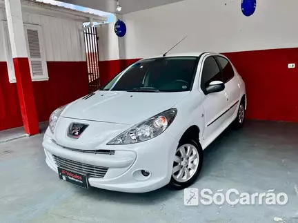 Peugeot 207 XR SPORT 1.4 8V na cor Branca em Curitiba / PR - 6614148