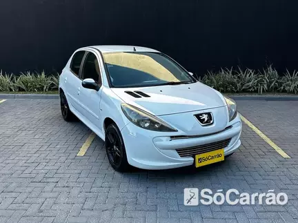 Peugeot 207 XR 1.4 8V na cor Branca em Curitiba / PR - 6800097