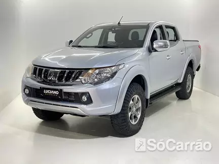 Mitsubishi TRITON HPE 4X4 2.4 BI-TB AT6 na cor Prata em Ponta Grossa / PR - 6886242