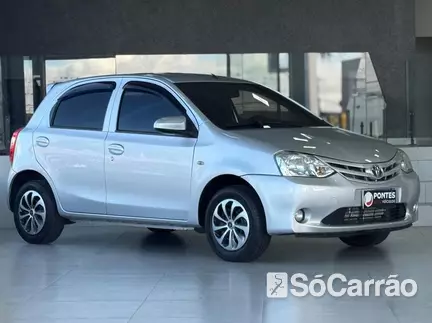 Toyota ETIOS HATCH 1.3 16V na cor Prata em Ponta Grossa / PR - 6700219
