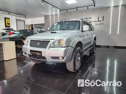 Mitsubishi PAJERO SPORT HPE 4X4 2.5 TB-IC AT na cor Prata em Londrina / PR - 6941372