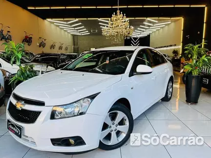 Chevrolet CRUZE BLACK BOW TIE 1.4 TURBO AT na cor Branca em Londrina / PR - 6852270