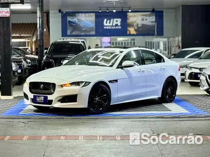 Jaguar XE R-SPORT 2.0 GTDI na cor Branca em Londrina / PR - 6830213