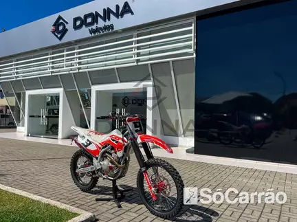 Honda CRF 250F na cor Vermelha em Sao Mateus do Sul / PR - 6561876