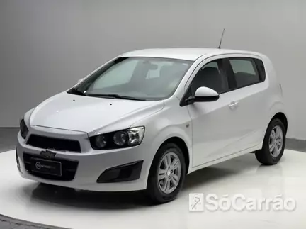 Chevrolet SONIC LT 1.6 16V MT FLEXPOWER na cor Branca em Curitiba / PR - 7001751