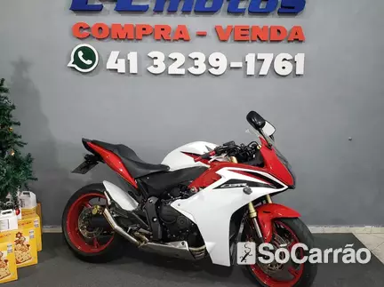 Honda CBR 600 F na cor Branca em Curitiba / PR - 6411180
