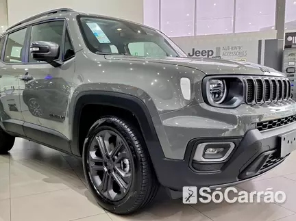 JEEP RENEGADE LONGITUDE NIGTH EAGLE 1.3 T270 GSE AT6 na cor Cinza em Curitiba / PR - 6308208