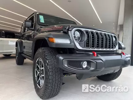 JEEP WRANGLER RUBICON 4X4 2.0 TB AT8 na cor Cinza em Curitiba / PR - 6914341