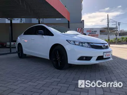Honda CIVIC LXS 1.8 16V AT na cor Branca em Brusque / SC - 6711385