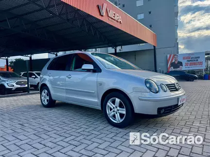 Volkswagen POLO 1.6 8V na cor Prata em Brusque / SC - 6711464