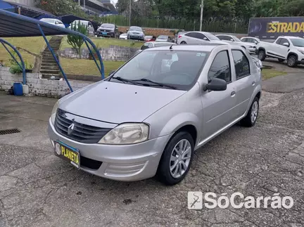 Renault LOGAN AUTHENTIQUE 1.0 16V HIFLEX na cor Prata em Florianópolis / SC - 6669960