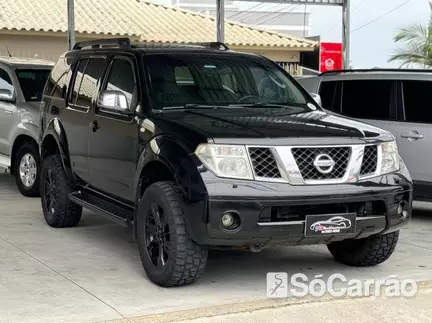 Nissan PATHFINDER LE 4X4 2.5 TB-IC na cor Preta em Palhoça / SC - 6574578